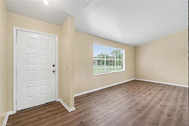 514 Palmetto AVE, Lehigh Acres, FL 33972