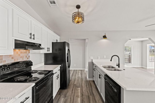 1849 Lake Avenue, Panama City, FL 32405