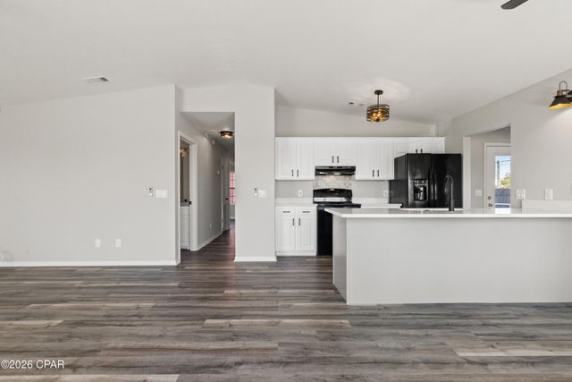 1849 Lake Avenue, Panama City, FL 32405