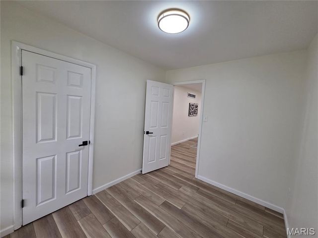 12902 Vista Ridge Lane, St Louis, MO 63138