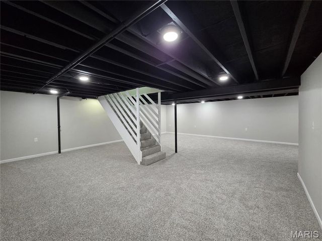 12902 Vista Ridge Lane, St Louis, MO 63138