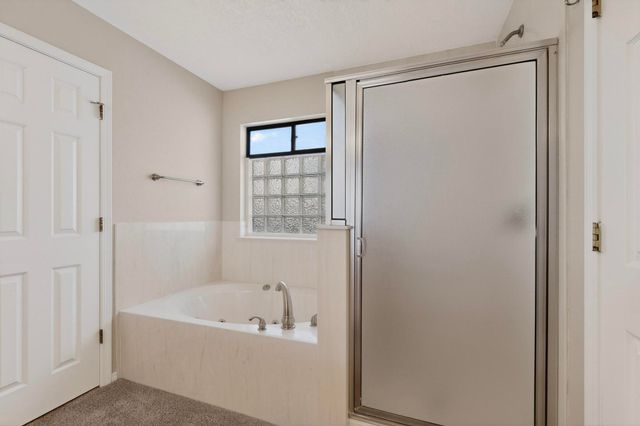 6944 Forest Hills Drive NE, Albuquerque, NM 87109