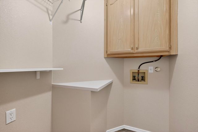 6944 Forest Hills Drive NE, Albuquerque, NM 87109