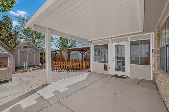 6944 Forest Hills Drive NE, Albuquerque, NM 87109