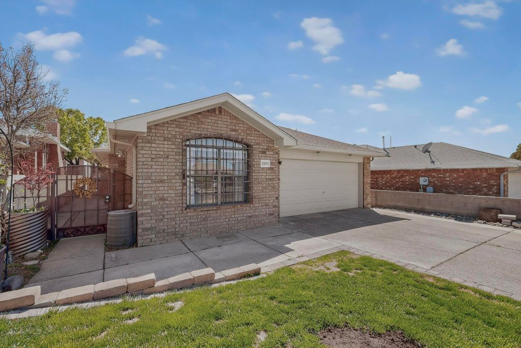 6944 Forest Hills Drive NE, Albuquerque, NM 87109