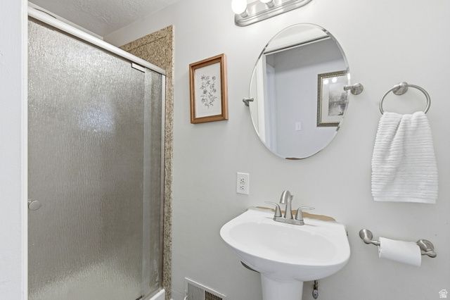 290 W 100 N, Kaysville, UT 84037