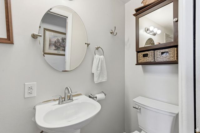 290 W 100 N, Kaysville, UT 84037