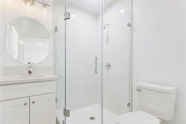 1307 E Acacia, Glendale, CA 91205