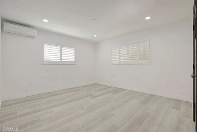 1307 E Acacia, Glendale, CA 91205