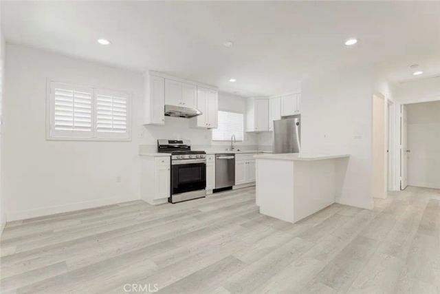 1307 E Acacia, Glendale, CA 91205