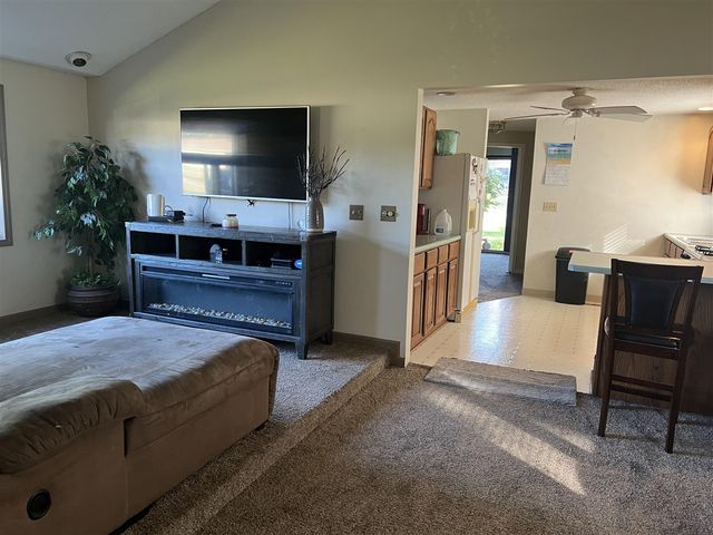 131 E Chicago Road, Coldwater, MI 49036