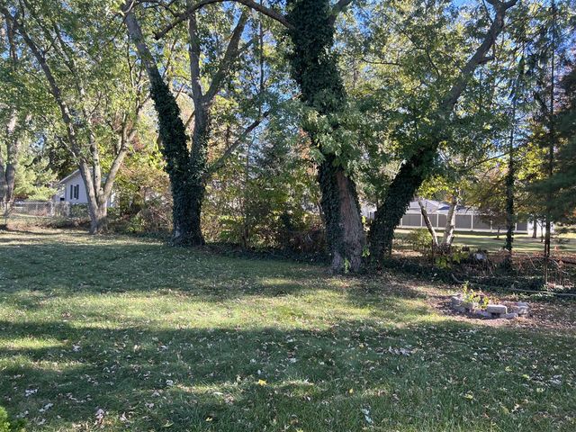 131 E Chicago Road, Coldwater, MI 49036