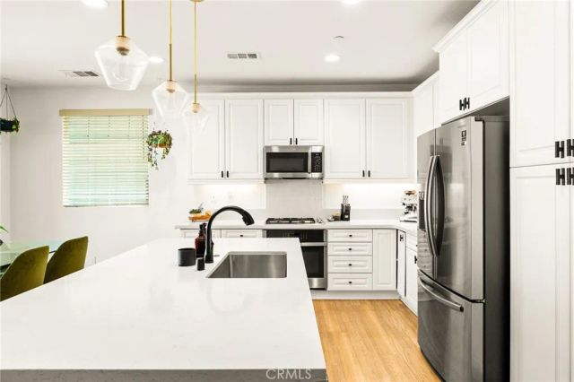 16411 Globetrotter, Chino, CA 91708