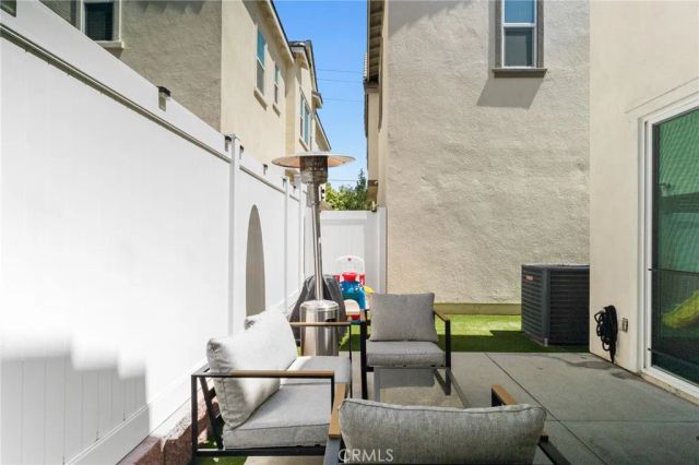 16411 Globetrotter, Chino, CA 91708