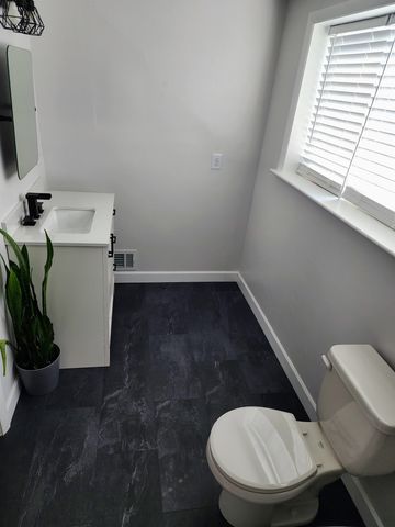 4107 N Bessie Rd, Spokane, WA 99212