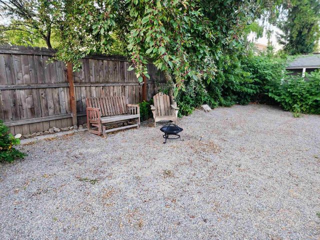 4107 N Bessie Rd, Spokane, WA 99212