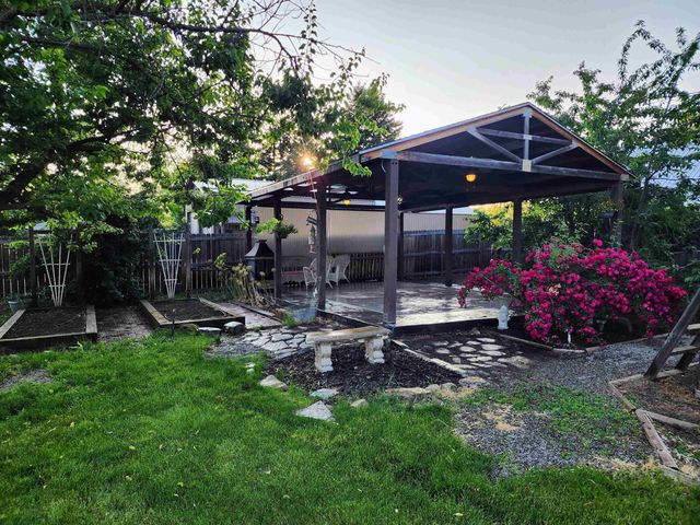 4107 N Bessie Rd, Spokane, WA 99212