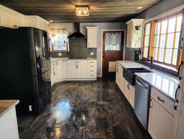 4107 N Bessie Rd, Spokane, WA 99212