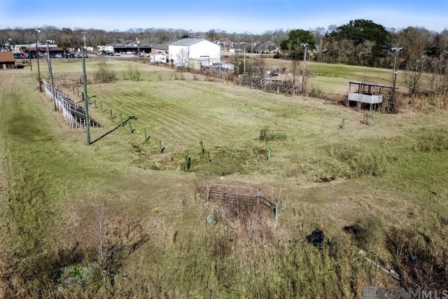 20870 Plank Rd, Zachary, LA 70791