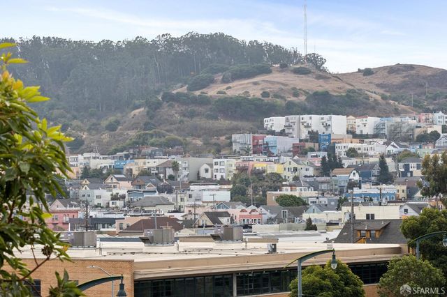 5900 3rd Street 2416, San Francisco, CA 94124
