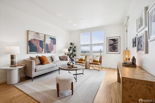 5900 3rd Street 2416, San Francisco, CA 94124