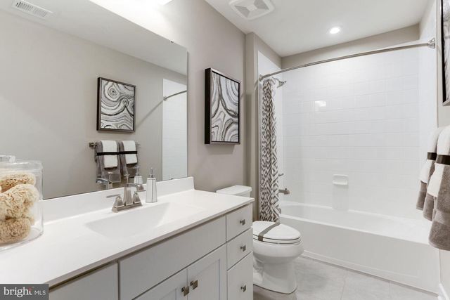 340 RUFFIAN RD, Camp Hill, PA 17011