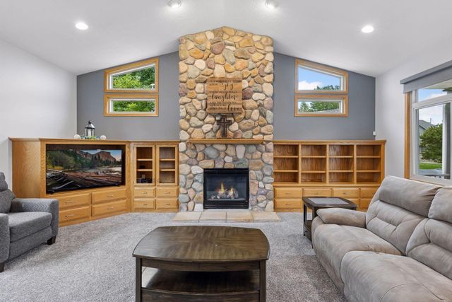 4181 Jason Court NE, Saint Michael, MN 55376