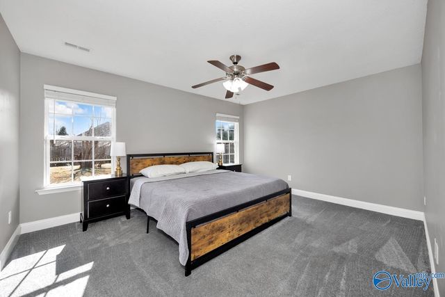 4816 Canterwood Drive SE, Owens Cross Roads, AL 35763