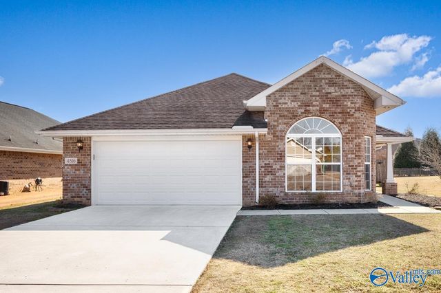 4816 Canterwood Drive SE, Owens Cross Roads, AL 35763