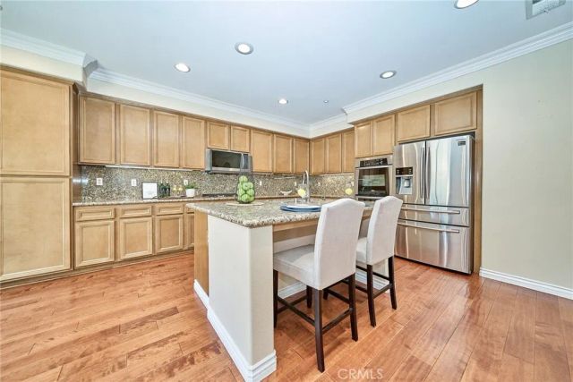 15592 Iron Spring Lane, Fontana, CA 92336