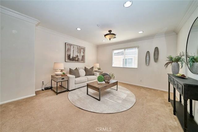15592 Iron Spring Lane, Fontana, CA 92336