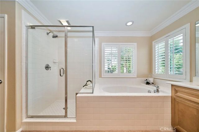 15592 Iron Spring Lane, Fontana, CA 92336