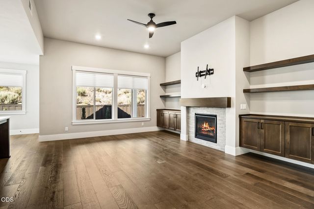 3041 NW Butte View Drive, Bend, OR 97703