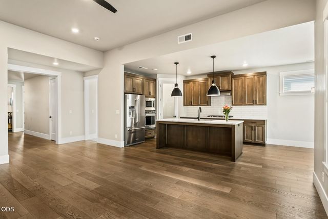 3041 NW Butte View Drive, Bend, OR 97703