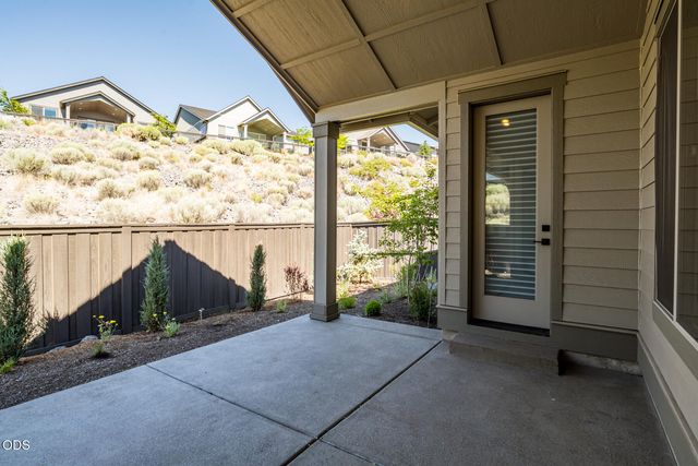 3041 NW Butte View Drive, Bend, OR 97703