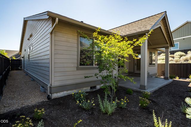3041 NW Butte View Drive, Bend, OR 97703