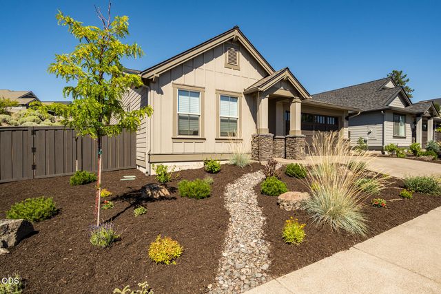 3041 NW Butte View Drive, Bend, OR 97703