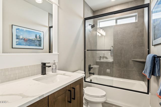 3041 NW Butte View Drive, Bend, OR 97703