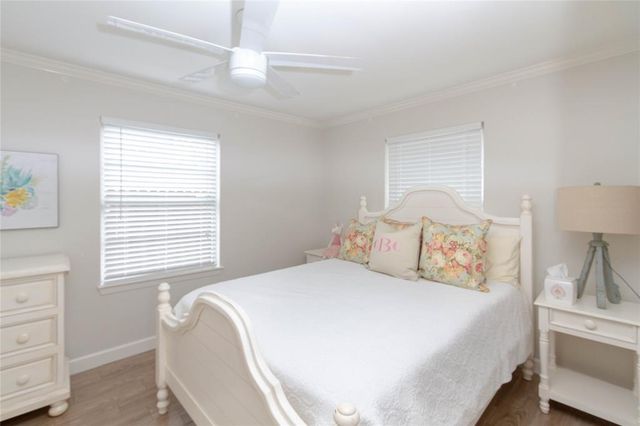 4607 Pine Street, Bellaire, TX 77401