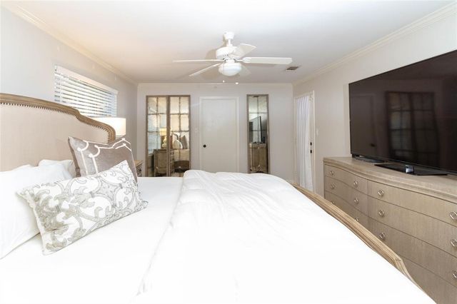 4607 Pine Street, Bellaire, TX 77401