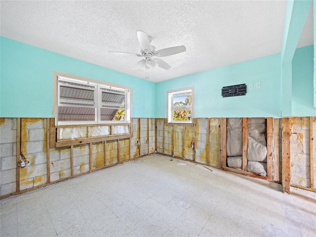 425 FIREBALL COURT, Punta Gorda, FL 33950