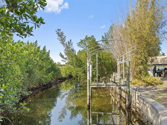 425 FIREBALL COURT, Punta Gorda, FL 33950