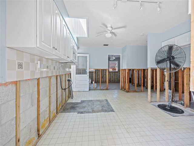 425 FIREBALL COURT, Punta Gorda, FL 33950