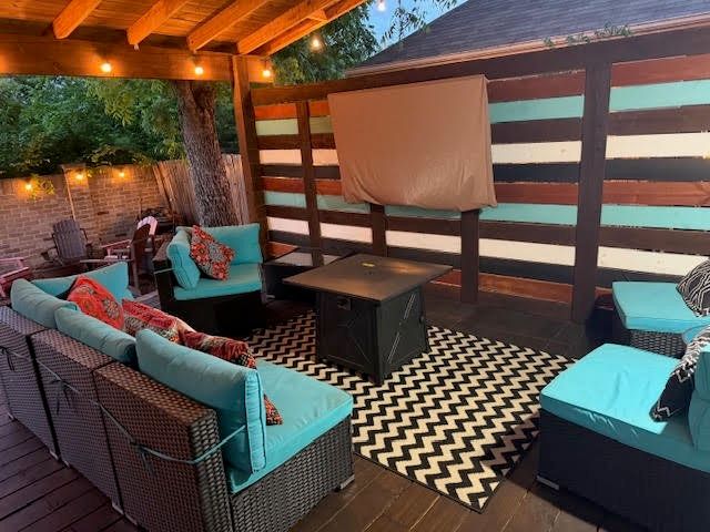6811 Shore Breeze Court, Arlington, TX 76016