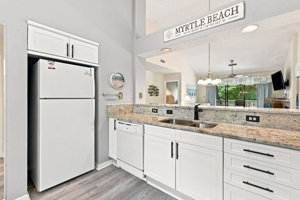 112 Westhill Cir Apt 8E, Myrtle Beach, SC 29572 — photo 5