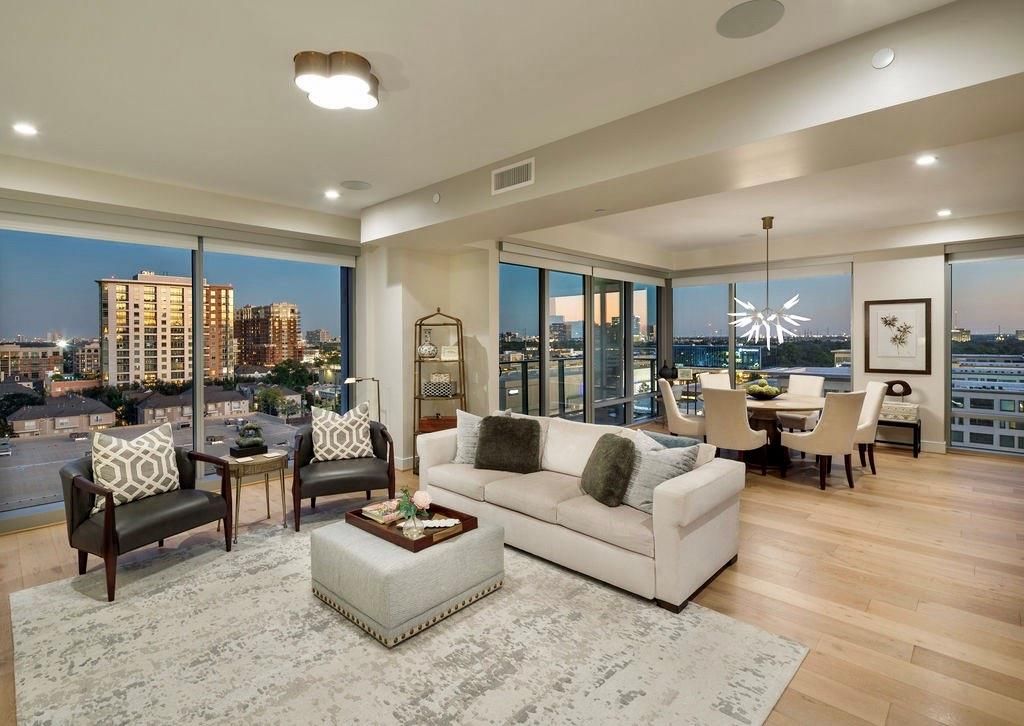 2047 Westcreek Lane 1004, Houston, TX 77027