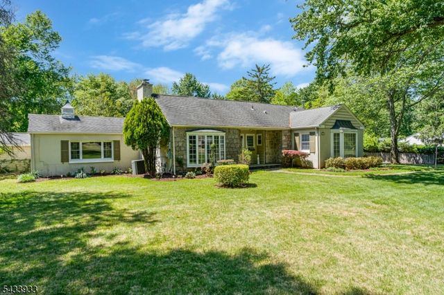 487 Knollwood Dr, Bridgewater Twp., NJ 08807