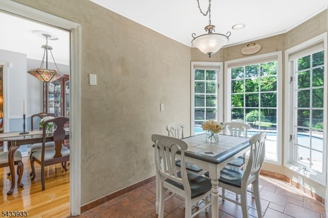 487 Knollwood Dr, Bridgewater Twp., NJ 08807