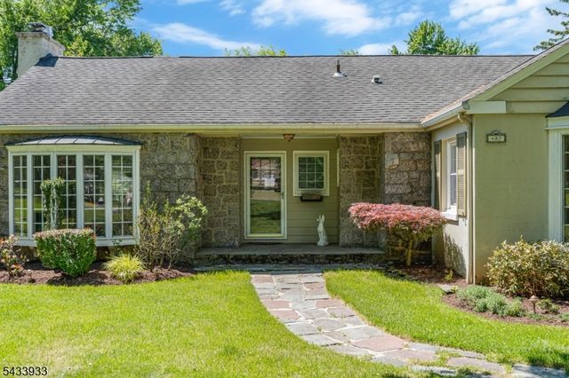 487 Knollwood Dr, Bridgewater Twp., NJ 08807