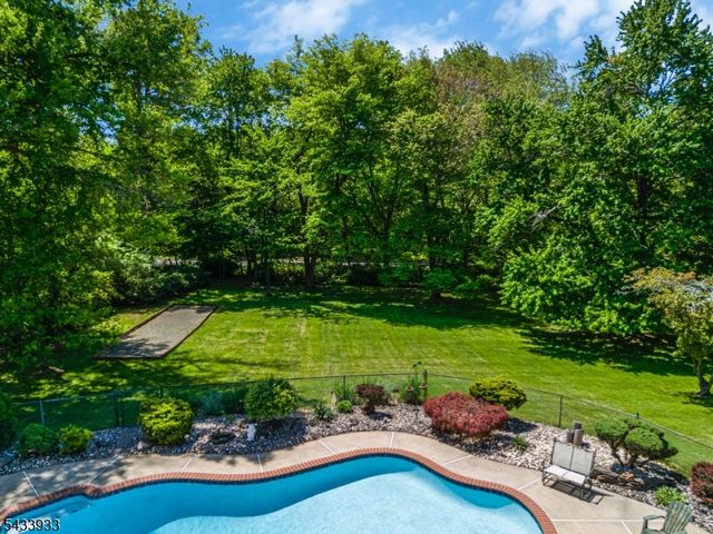 487 Knollwood Dr, Bridgewater Twp., NJ 08807